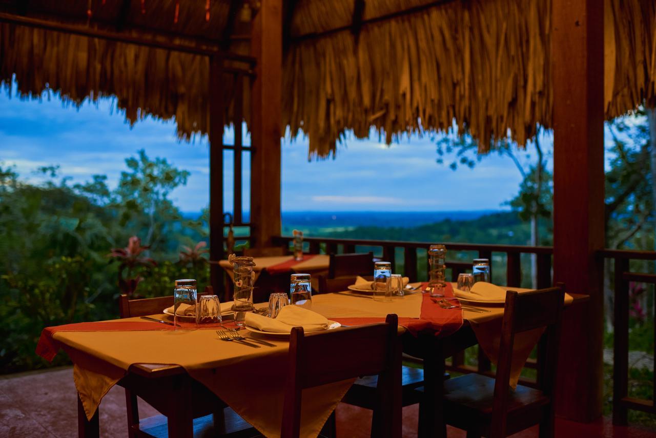 Amber Sunset Jungle Resort ซานอิกนาซิโอ ภายนอก รูปภาพ
